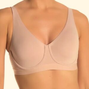 Natori - Recharge sports bra - NWT